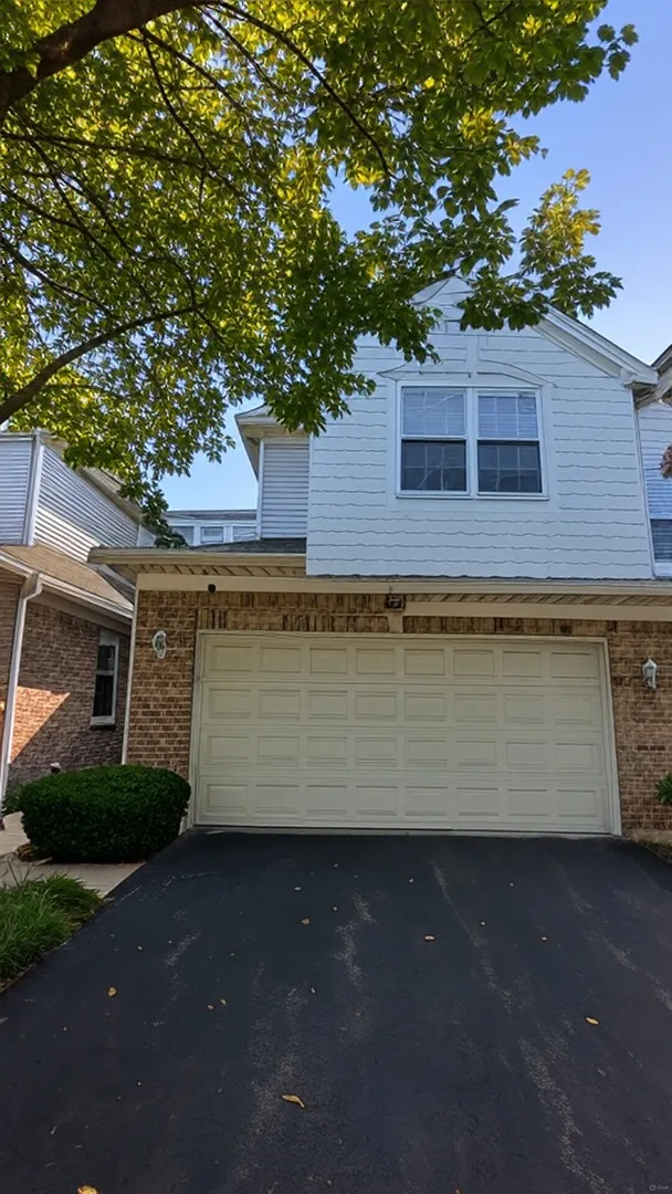 115 BAY Drive IL