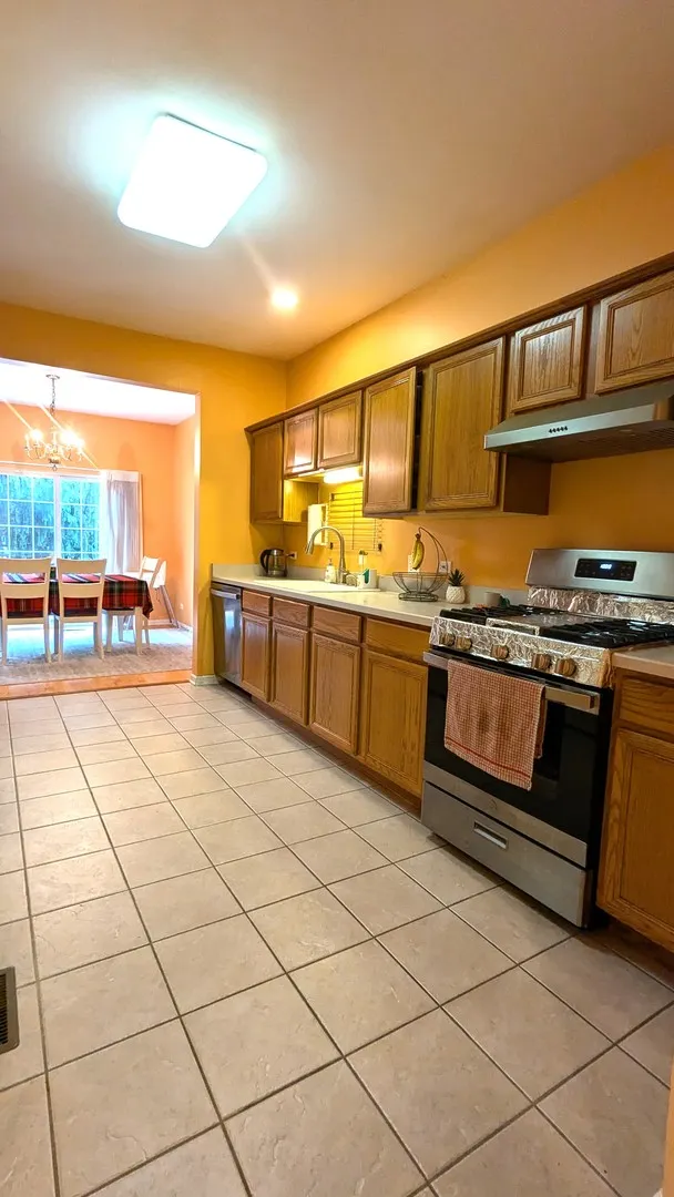 115 BAY Drive IL