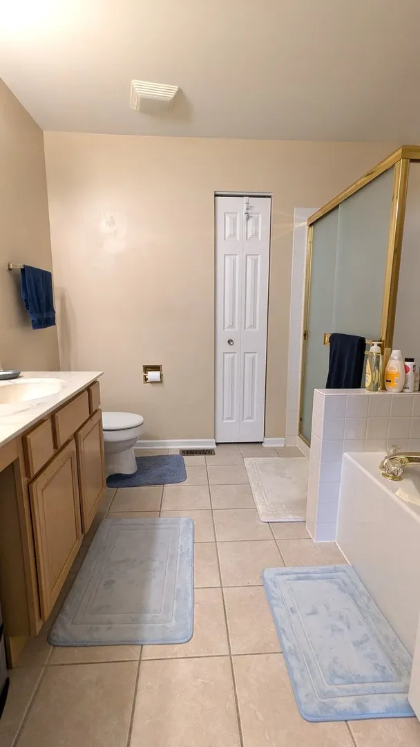 115 BAY Drive IL