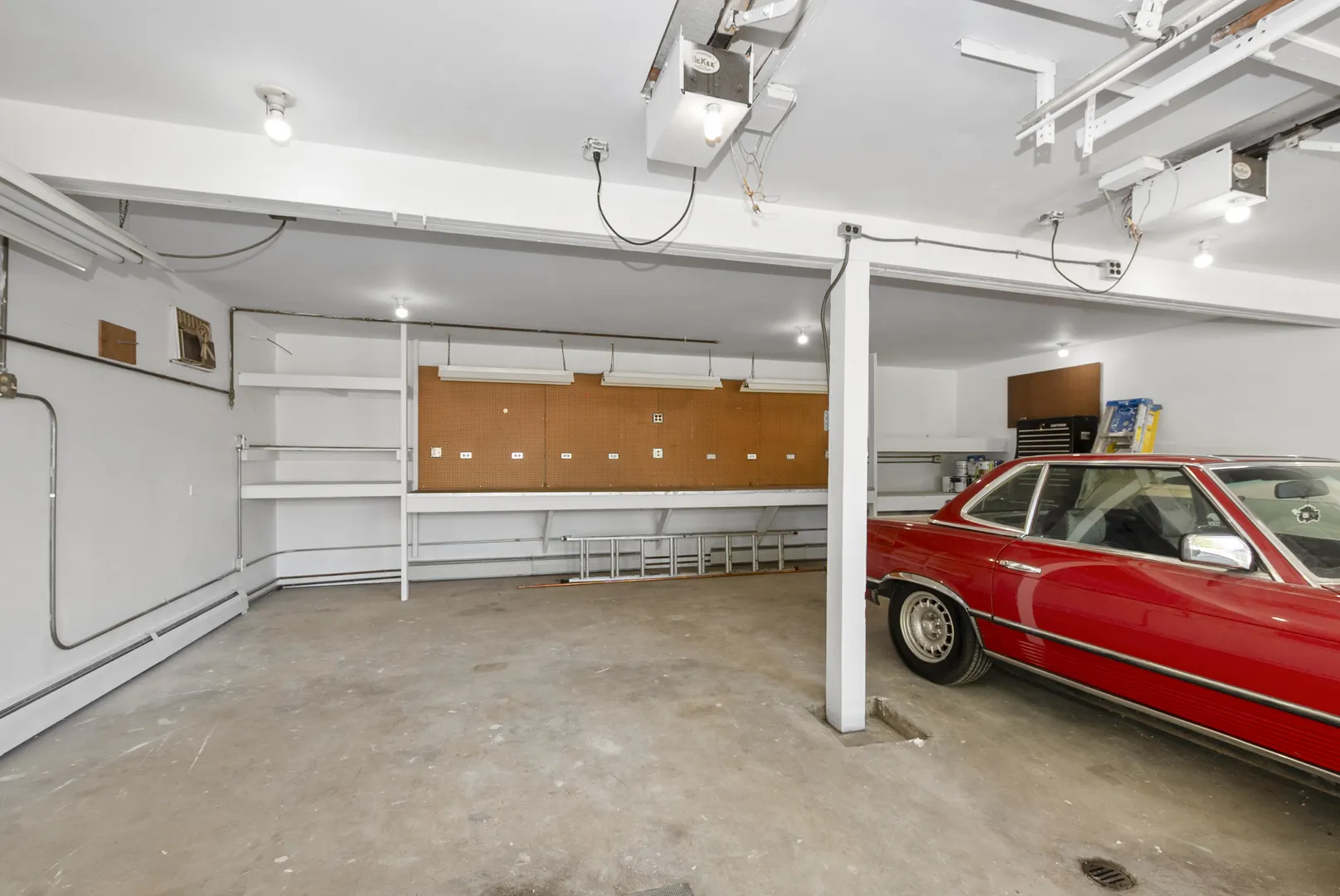 215 Dee Road IL