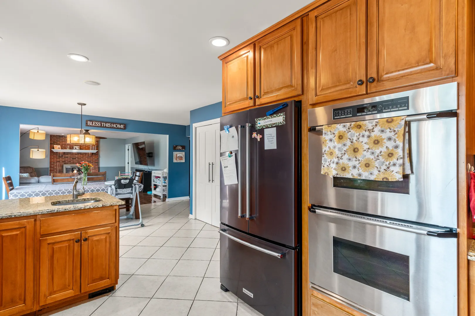 7407 Ridgefield Lane IL