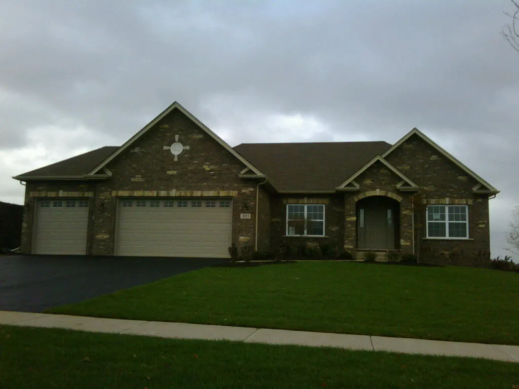 668 Cumberland Lane IL