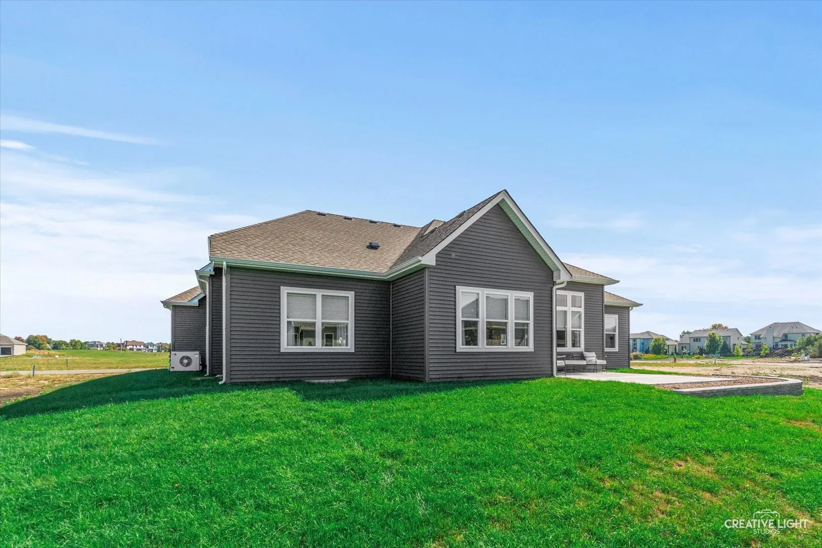 668 Cumberland Lane IL