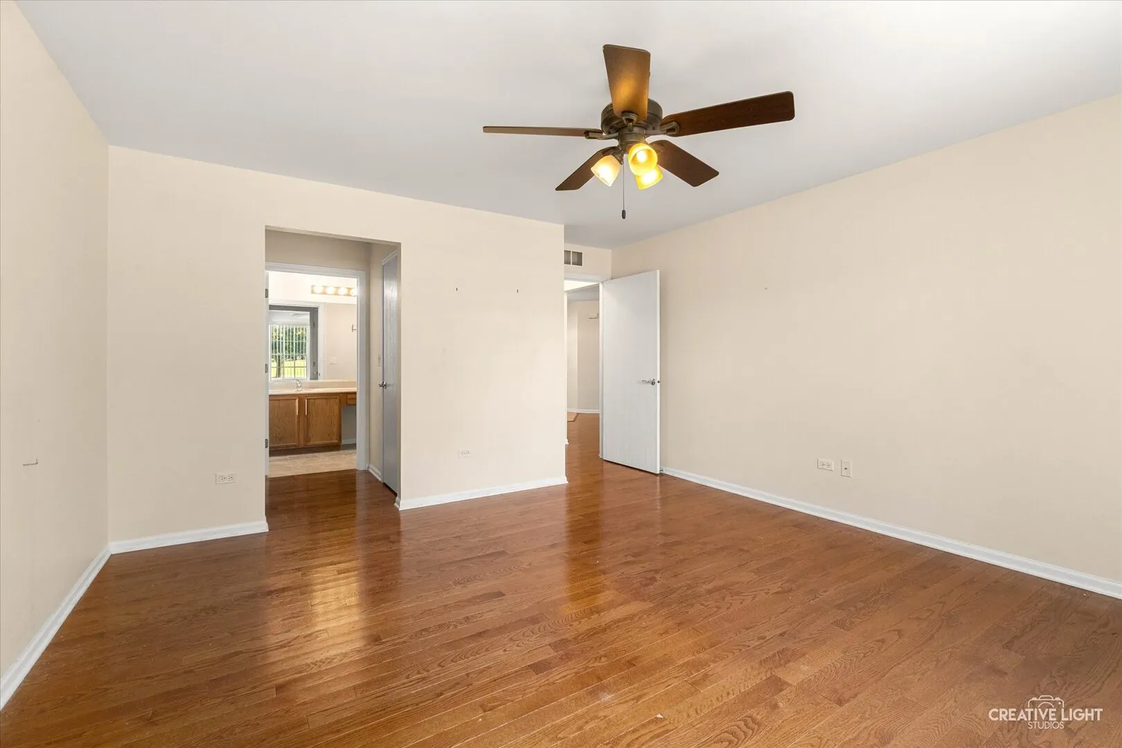 505 Parkland Court IL