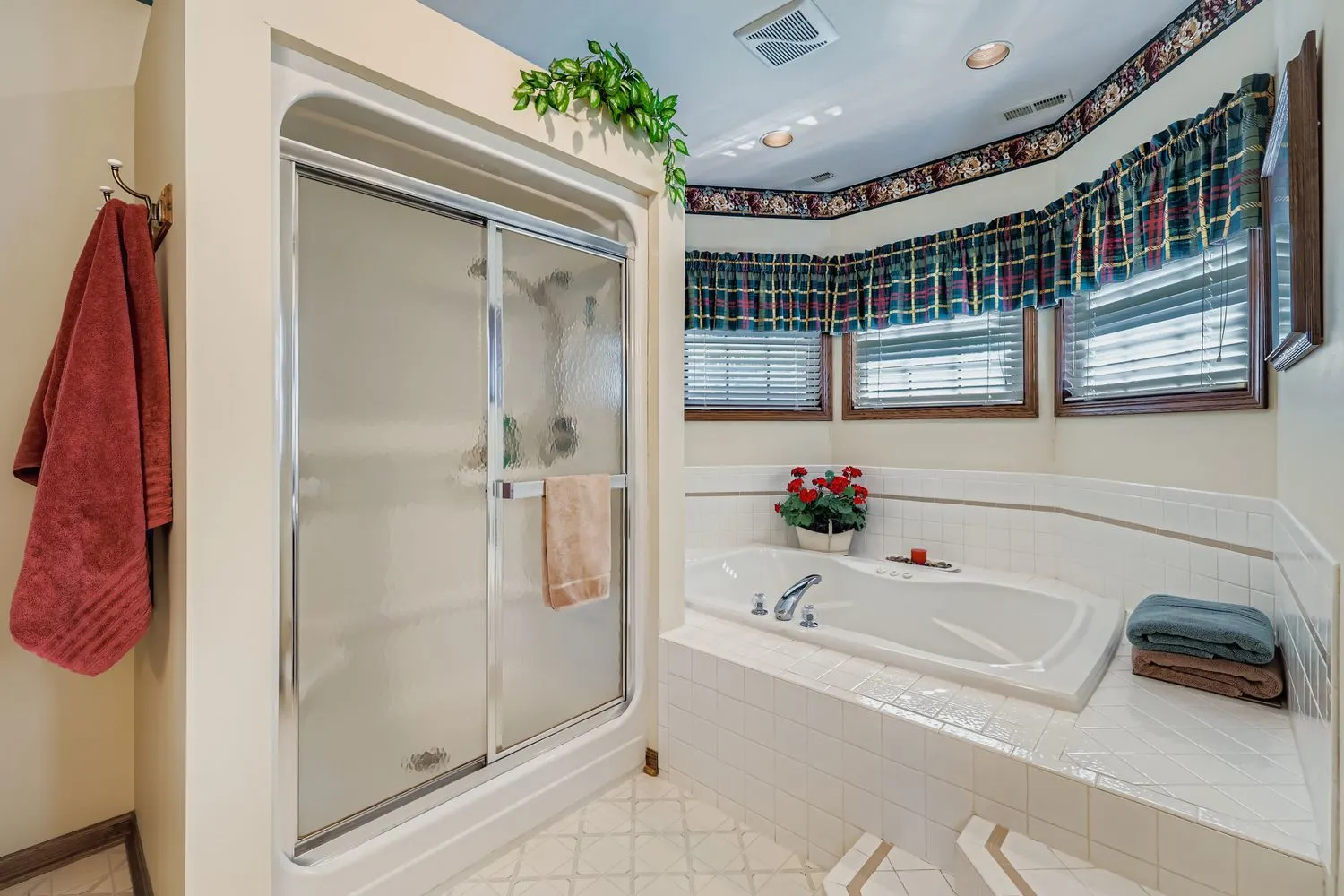 13N441 Coombs Road IL