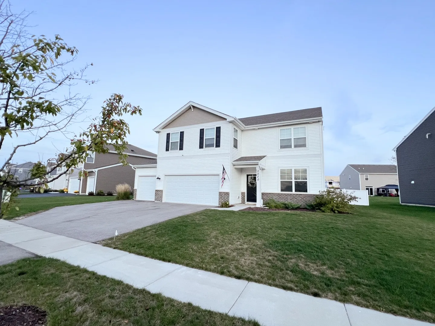 2020 Magnolia Lane IL