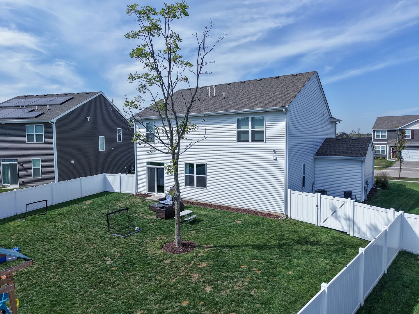 2020 Magnolia Lane IL