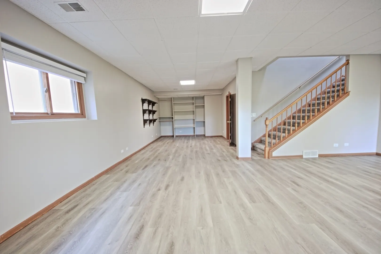 20 Echo Hill IL