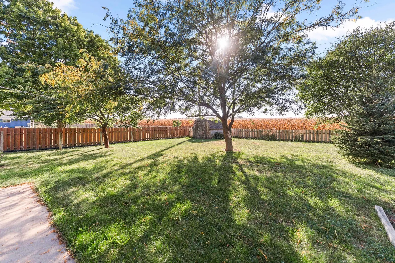 409 S Shabbona Road IL