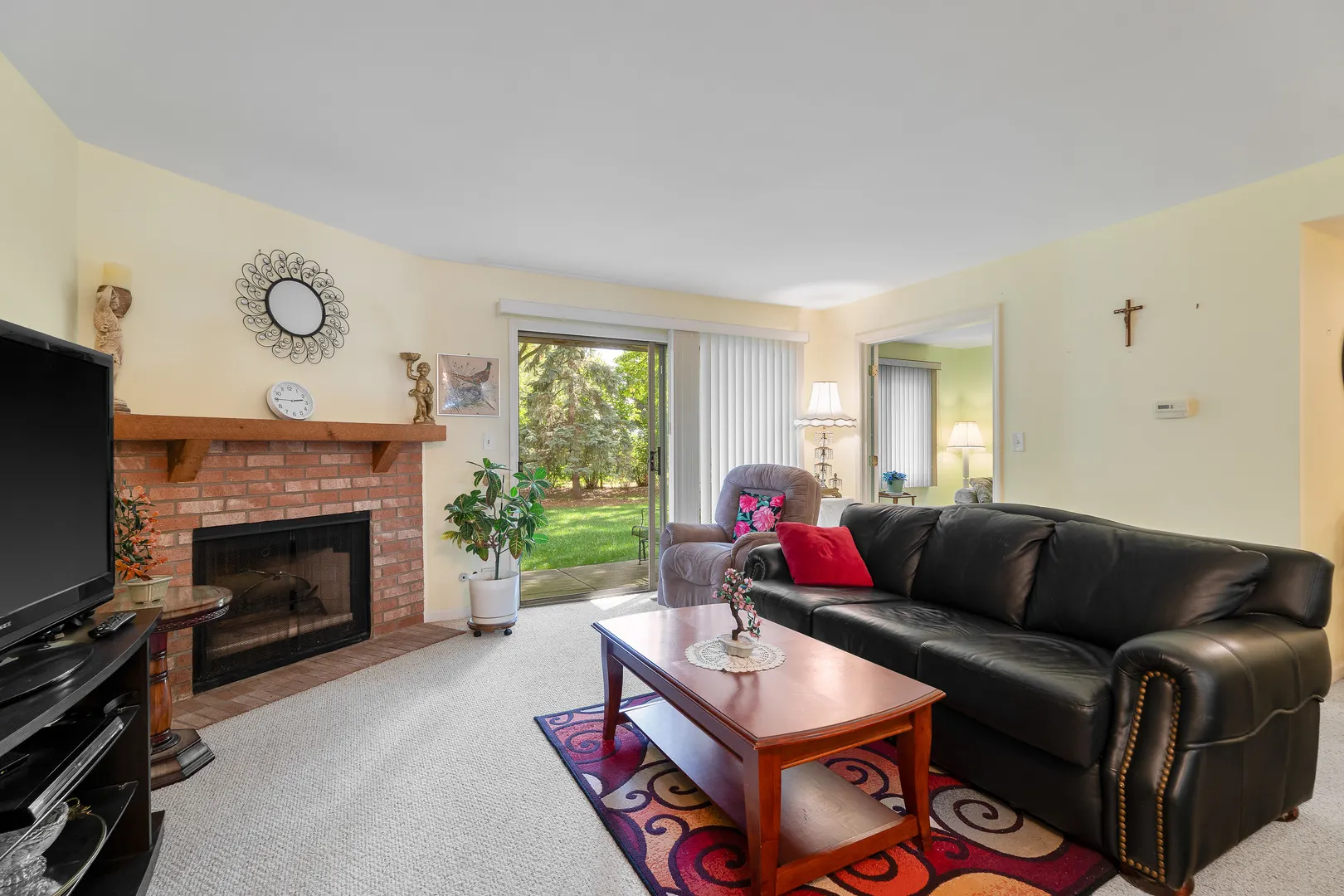 561 PARKVIEW Terrace 561 IL