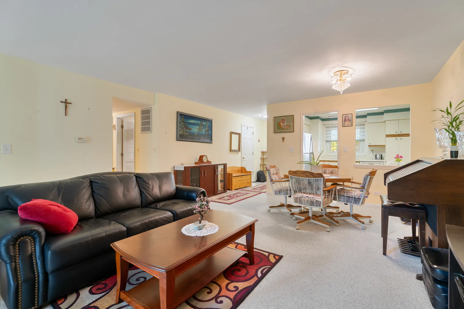 561 PARKVIEW Terrace 561 IL