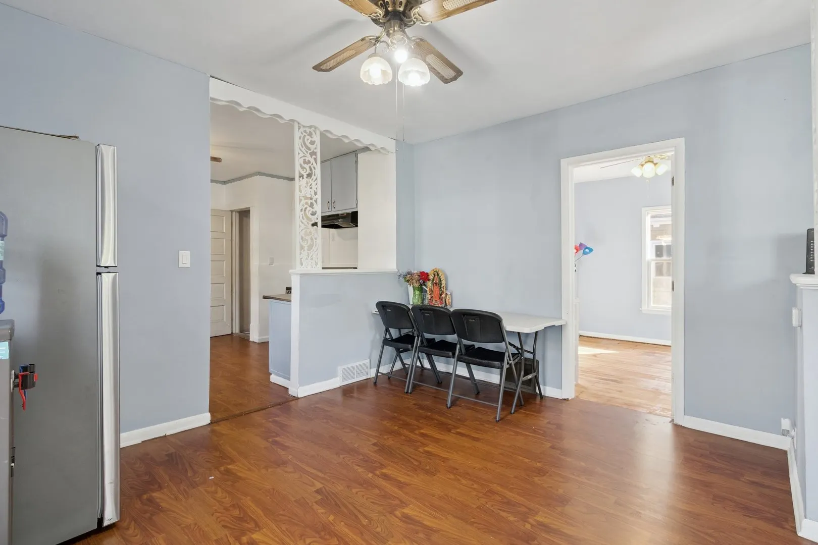 434 16th Avenue IL