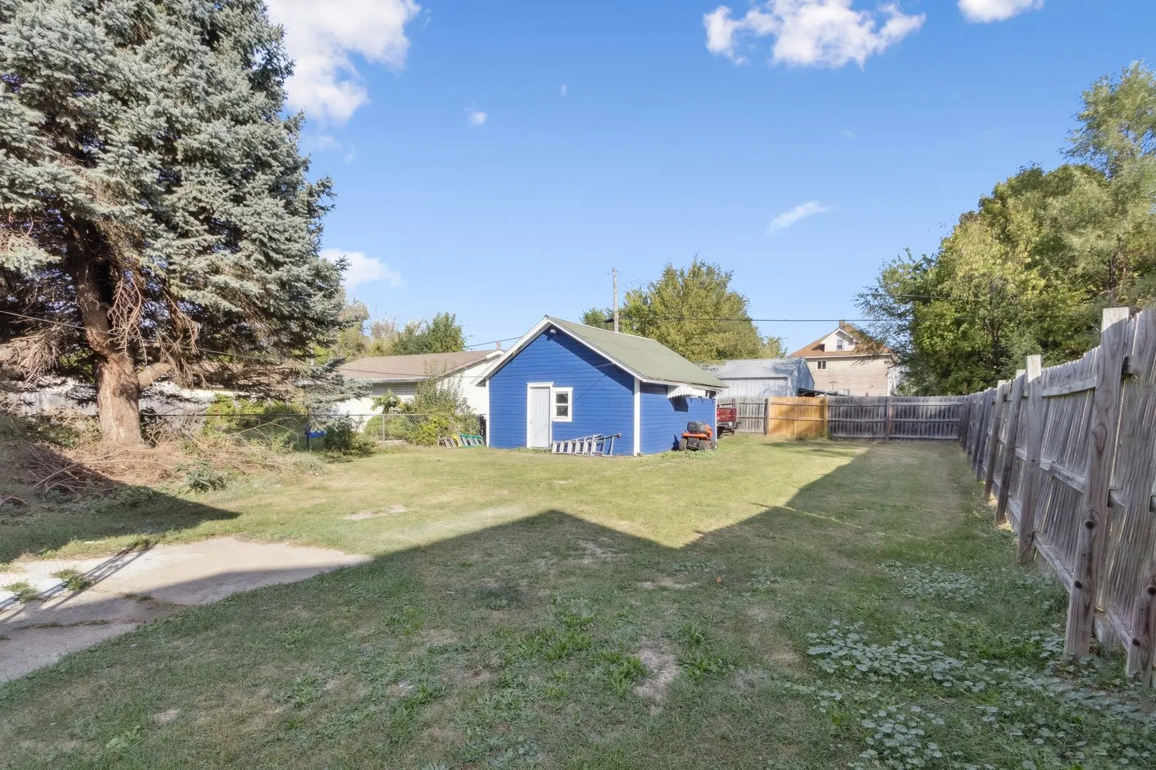 434 16th Avenue IL