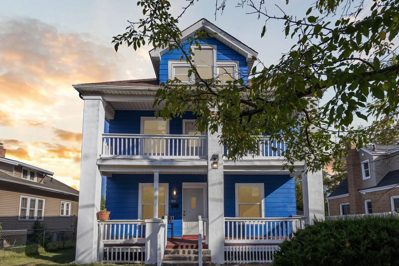 434 16th Avenue IL
