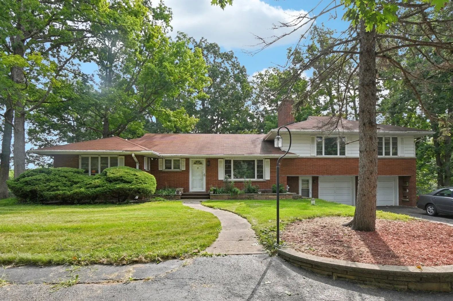 38683 N Lewis Avenue IL
