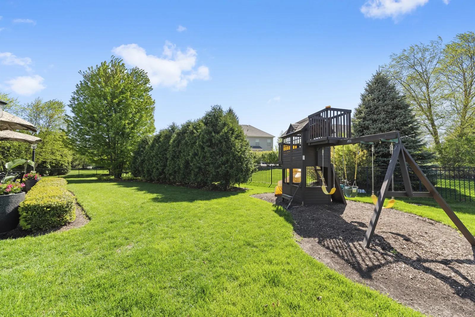 4545 Foxgrove Drive IL
