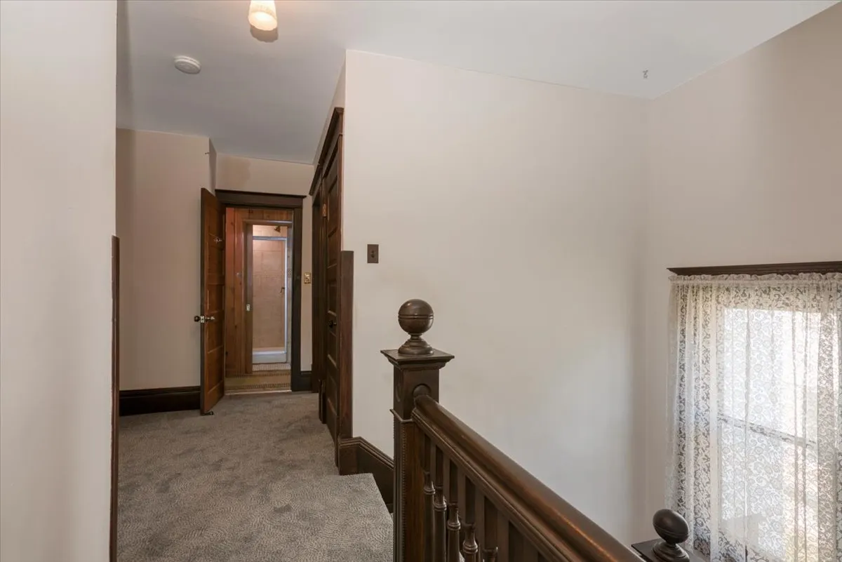 847 S 1st Street IL