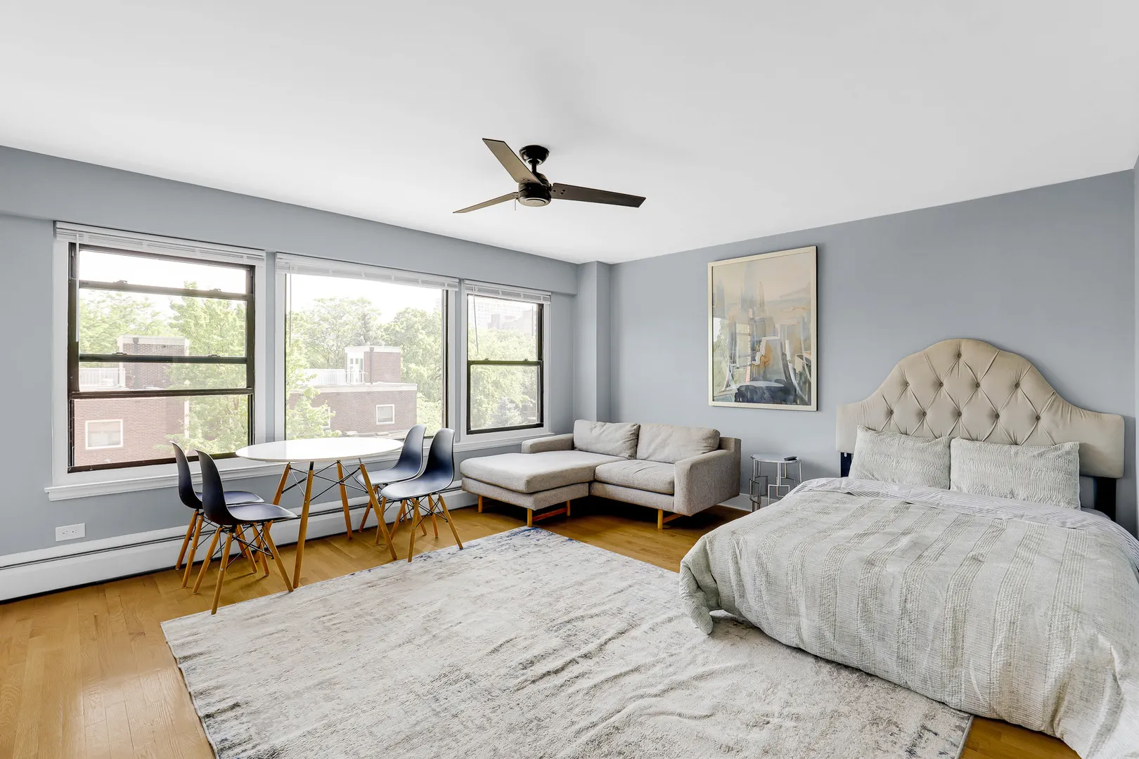 4880 N Marine Drive 404 IL