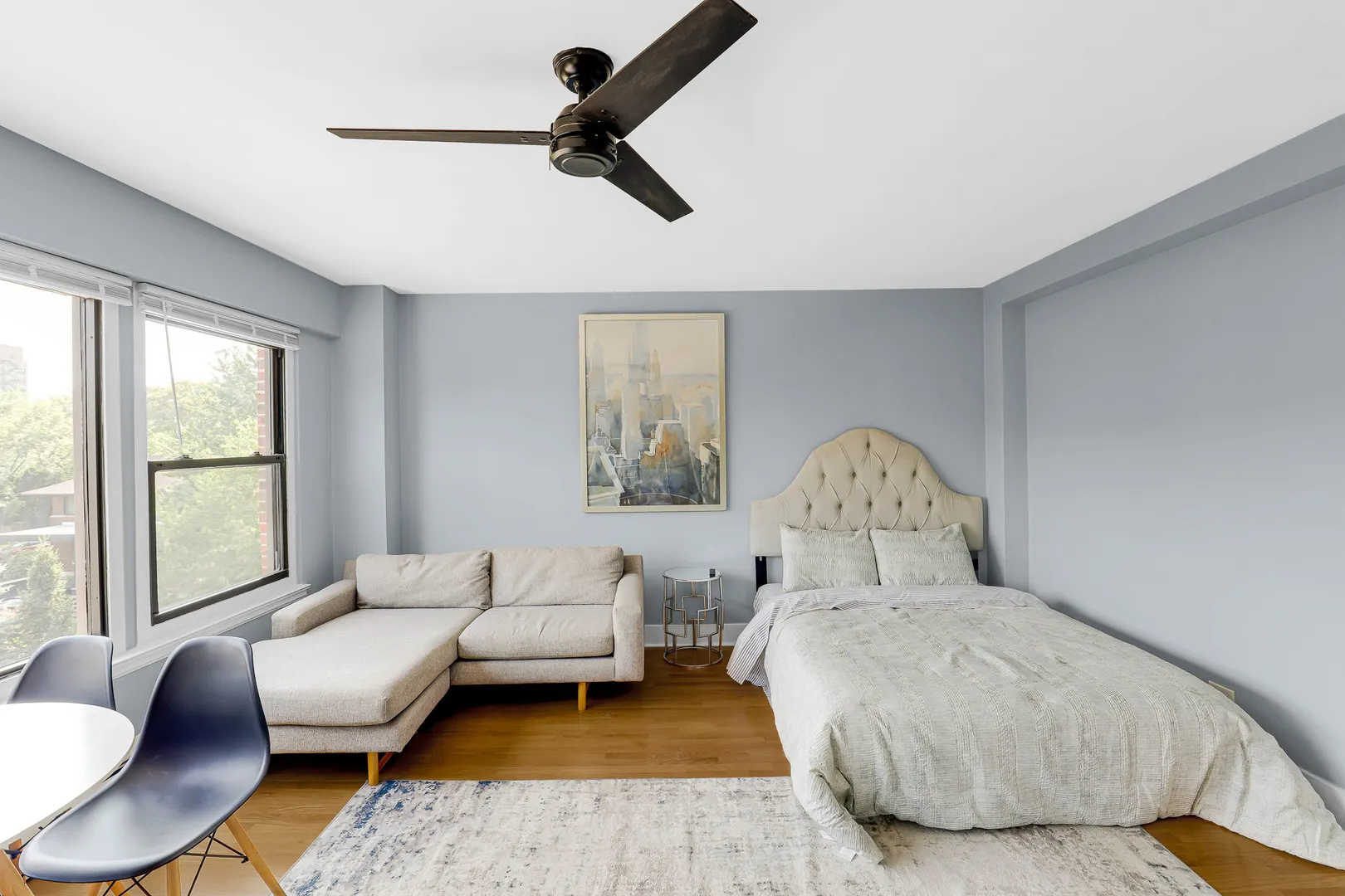 4880 N Marine Drive 404 IL