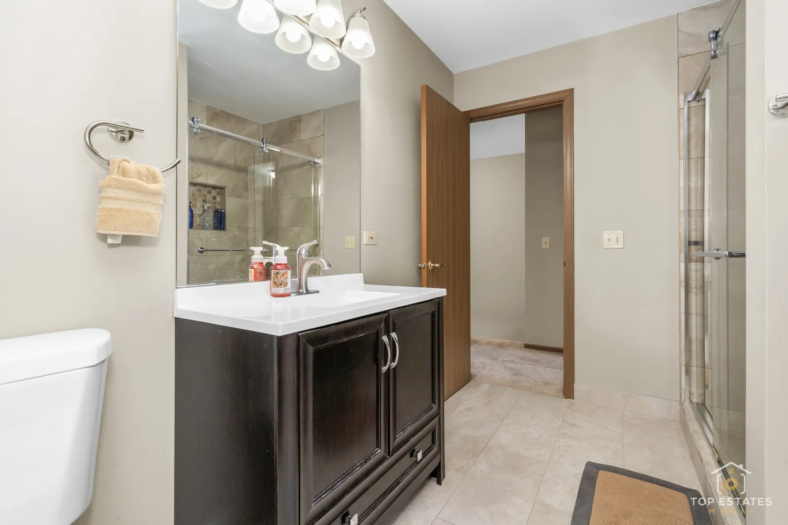 951 Viewpoint Drive 951 IL