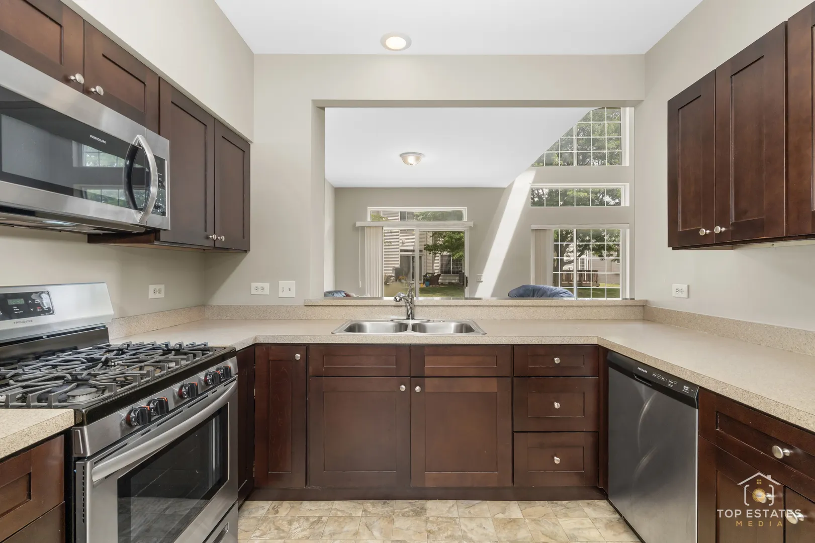 951 Viewpoint Drive 951 IL