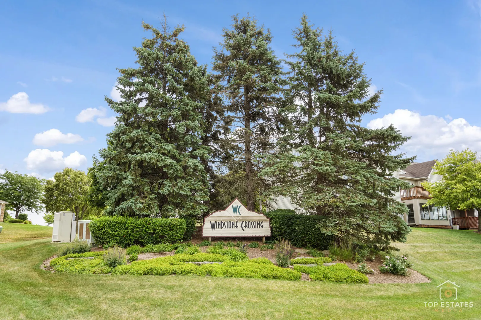 951 Viewpoint Drive 951 IL