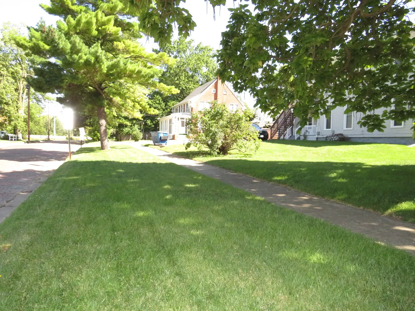 304 E Main Street A IL
