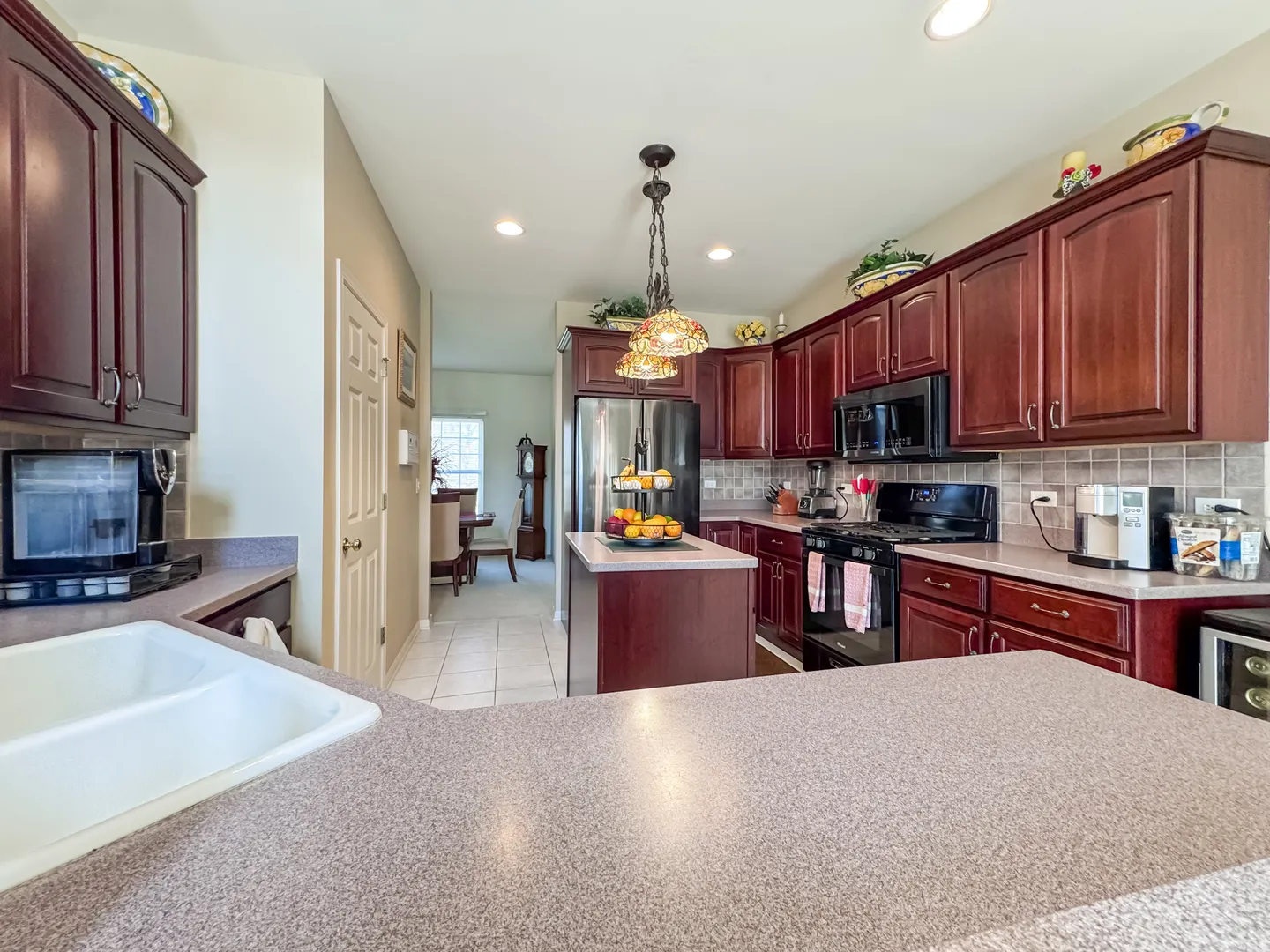 1419 White Oak Lane IL