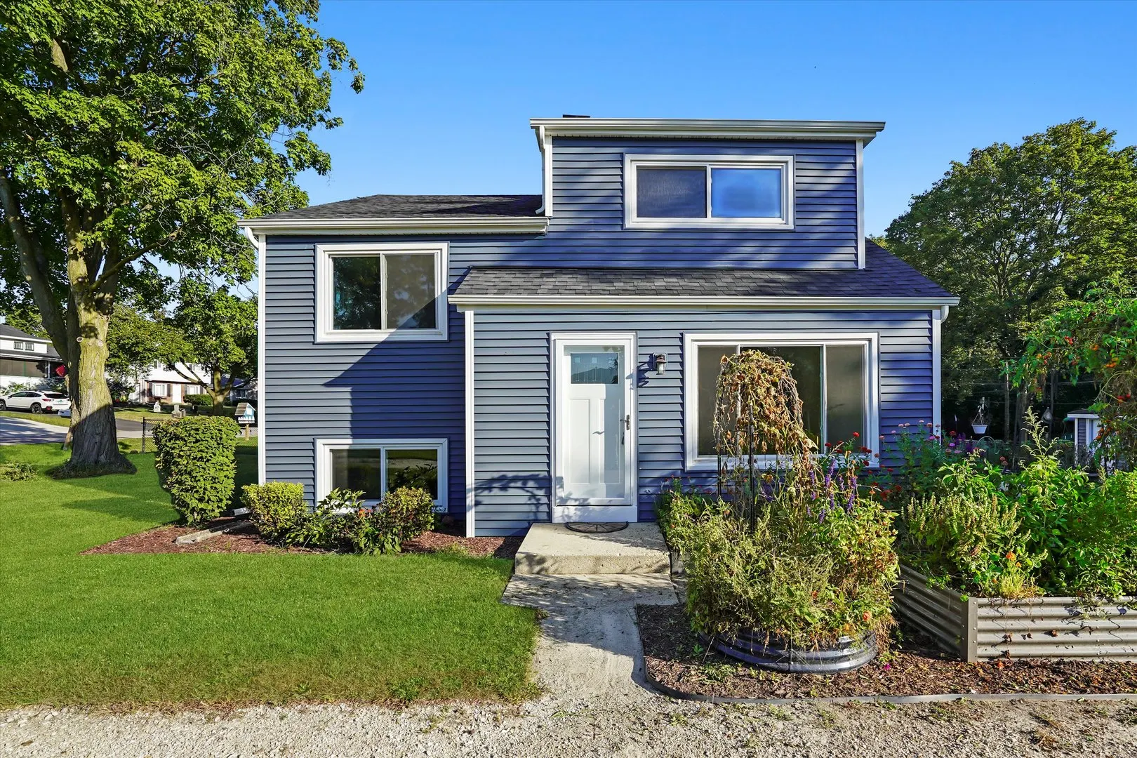 27W120 Williams Street IL