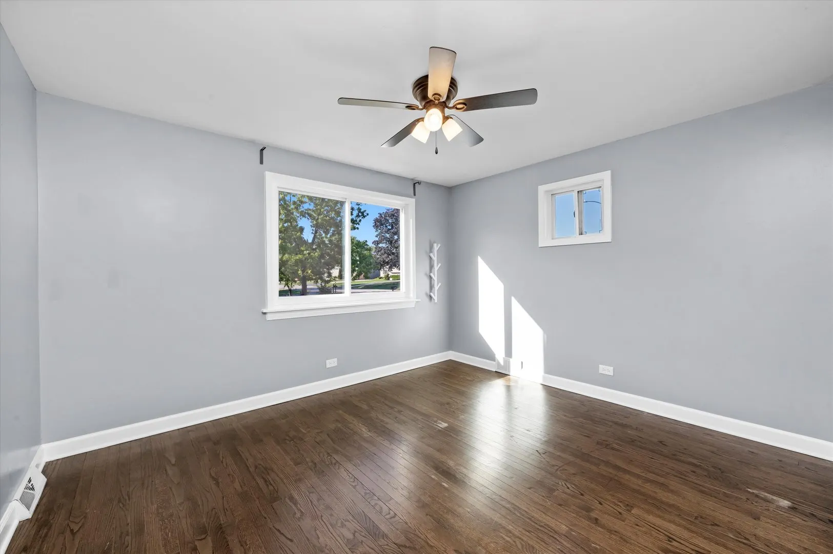 27W120 Williams Street IL