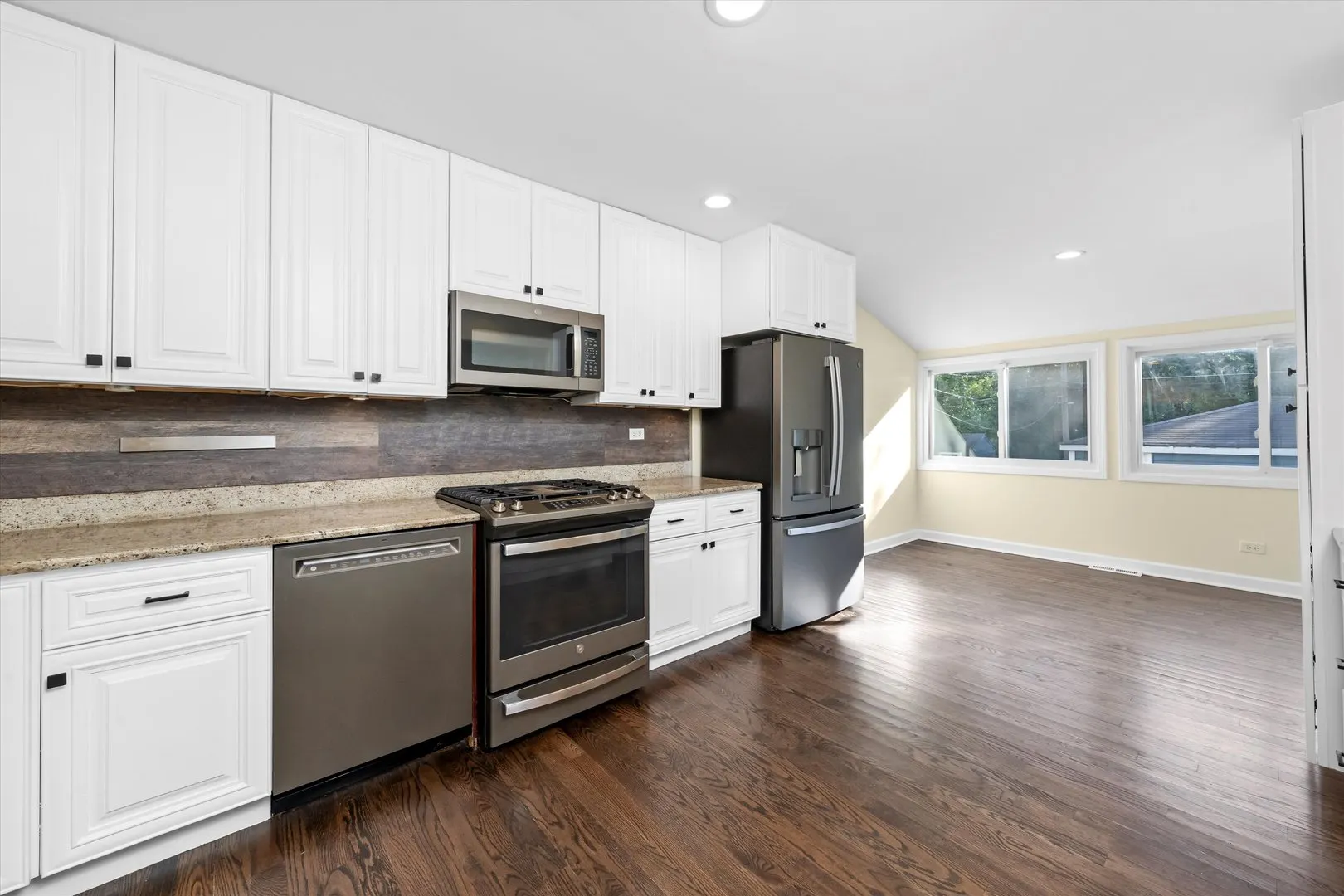 27W120 Williams Street IL
