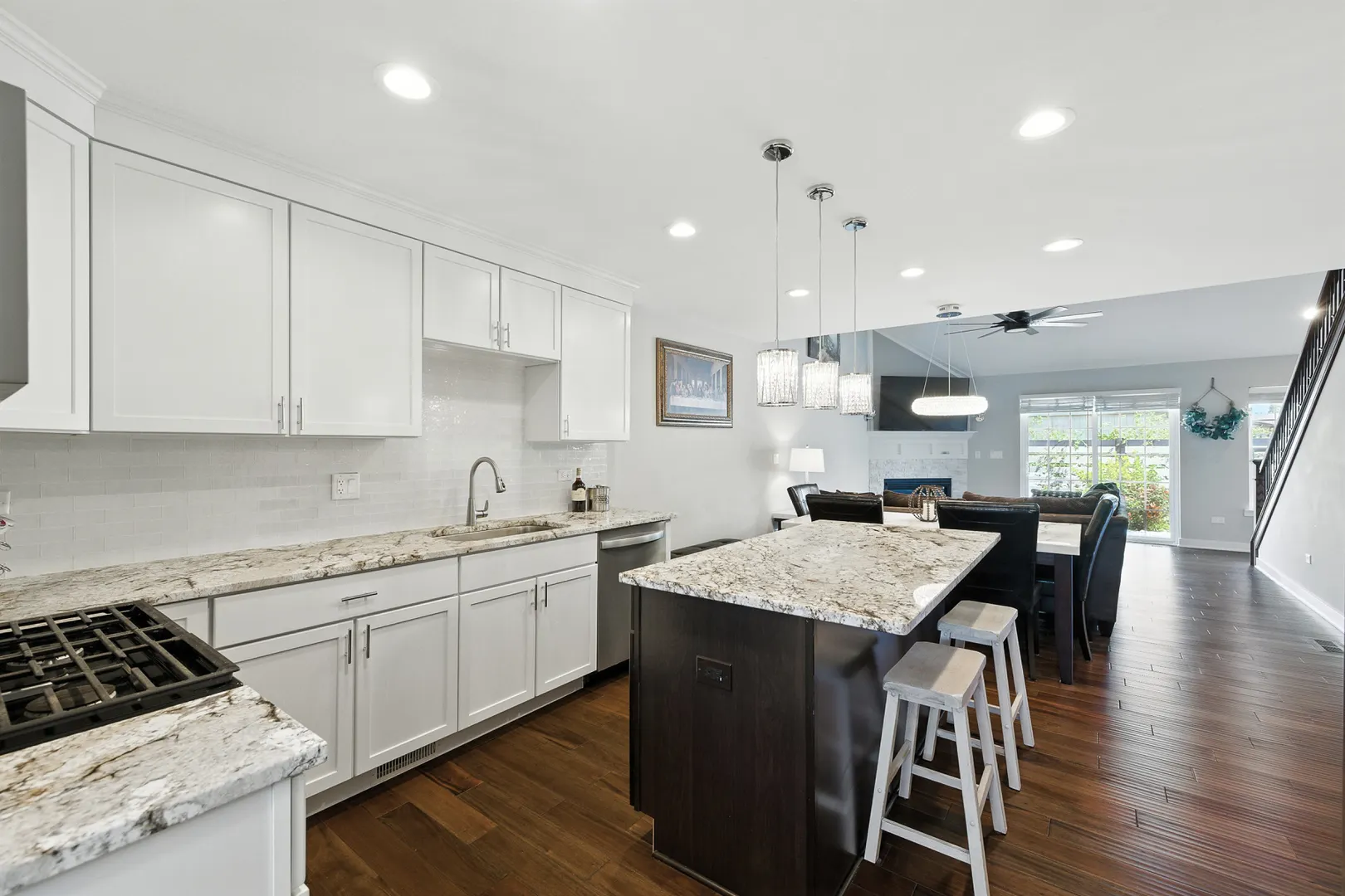566 Mihelich Lane IL