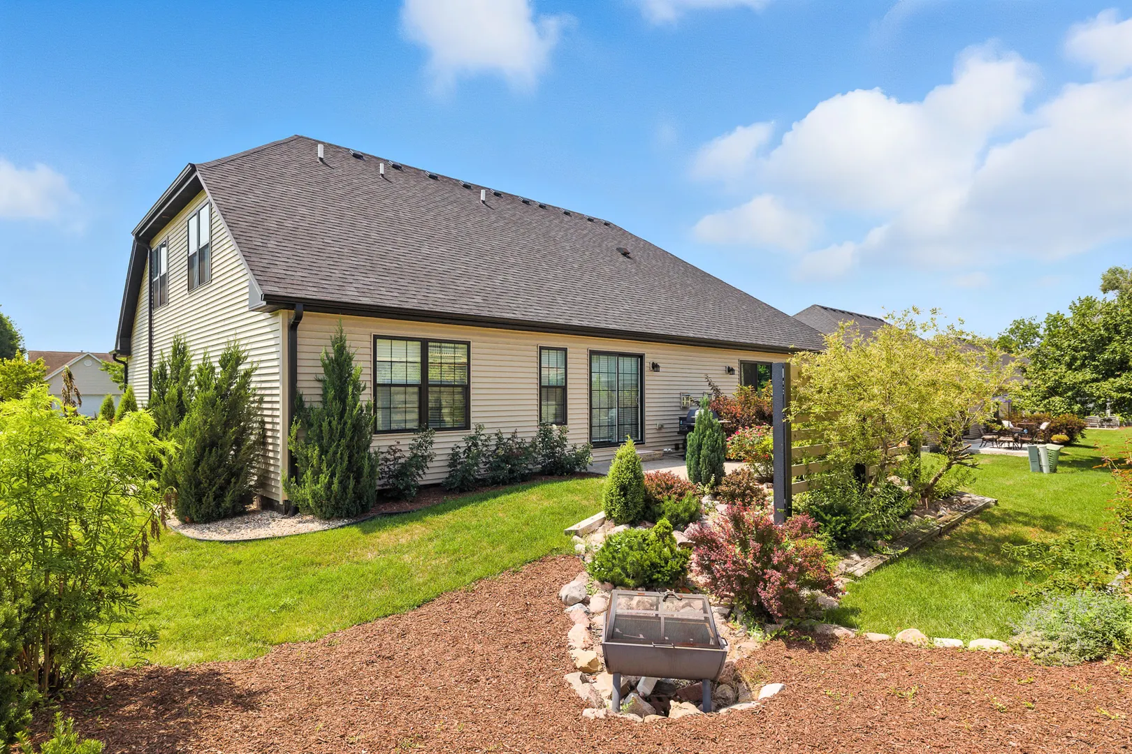 566 Mihelich Lane IL