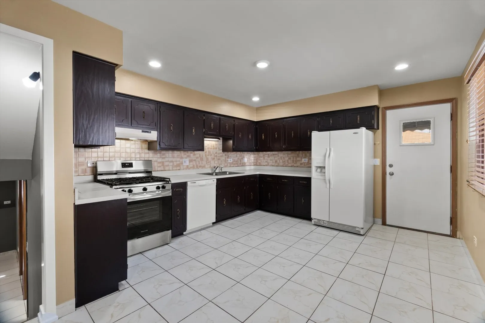 2358 Westview Drive IL