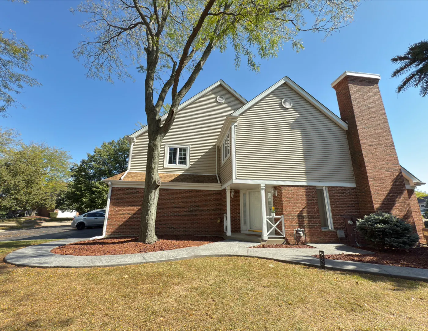 694 Monroe Drive 694 IL