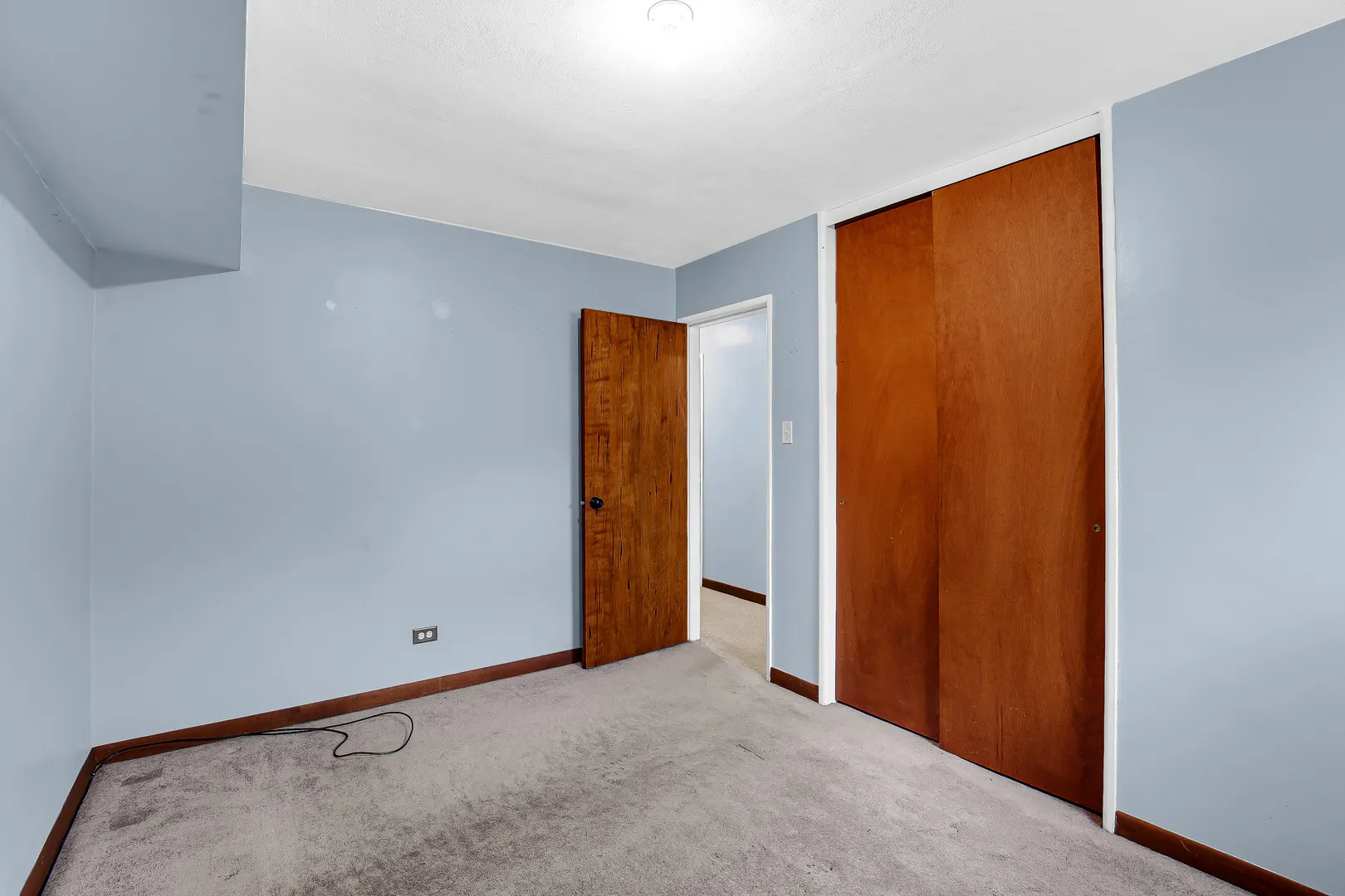 1494 STANLEY Boulevard IL