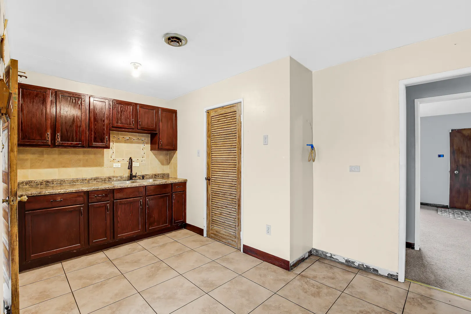 1494 STANLEY Boulevard IL