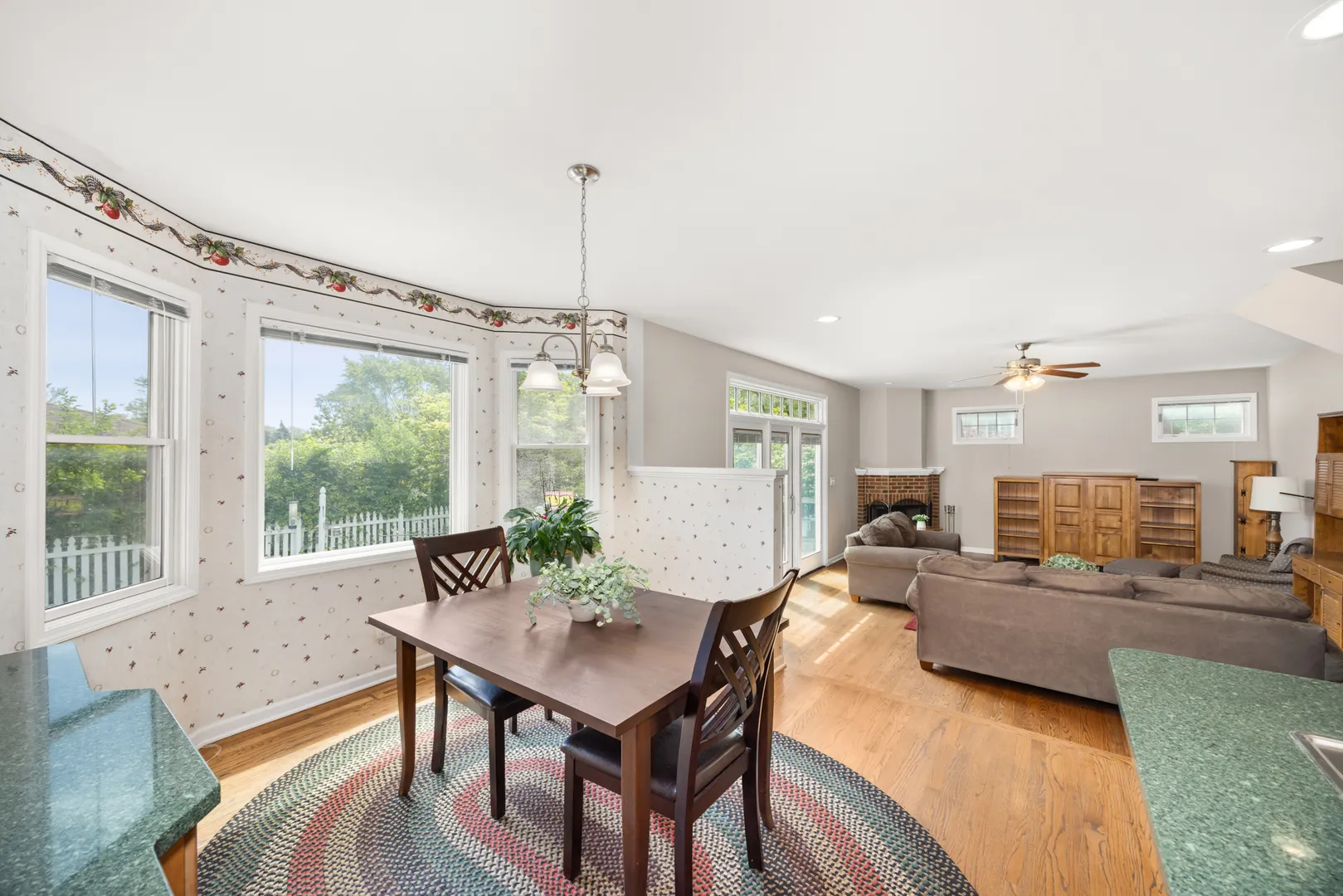 401 Greenwood Road IL