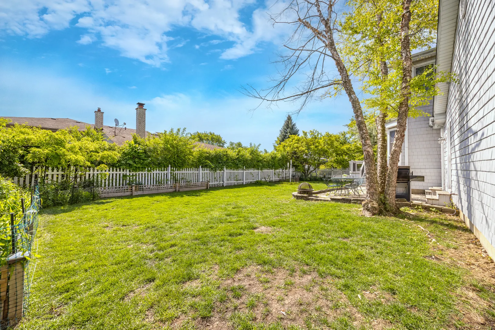 401 Greenwood Road IL