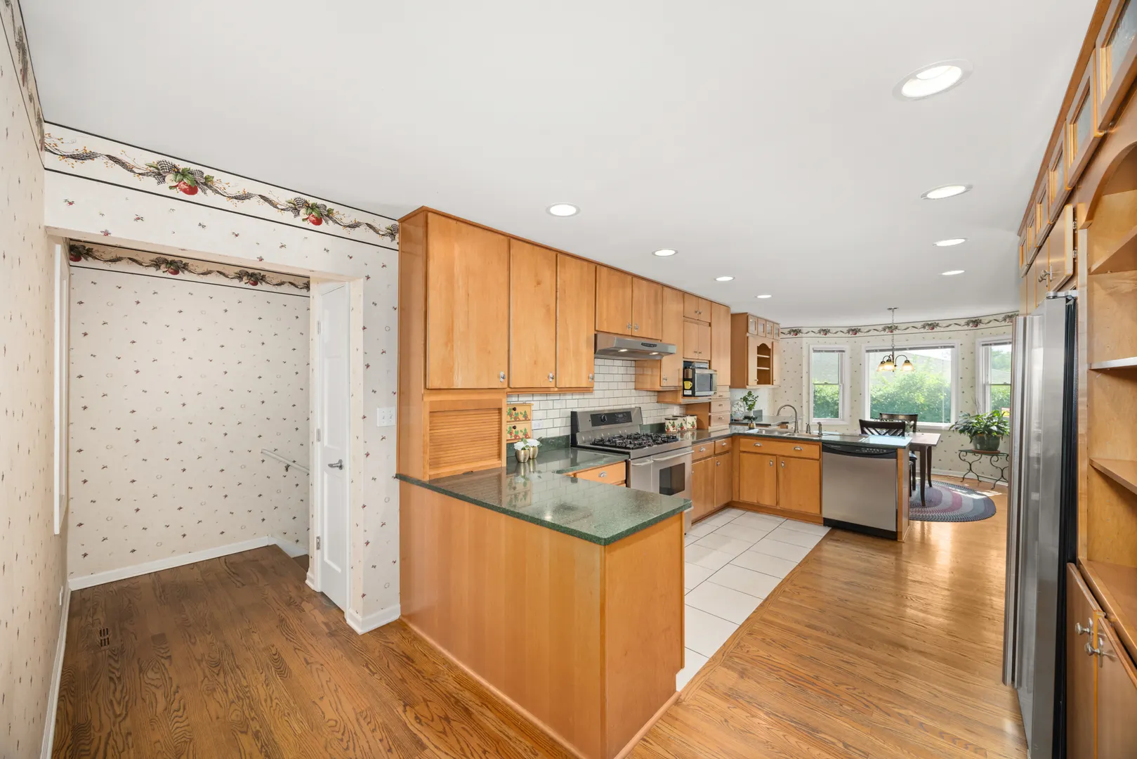 401 Greenwood Road IL