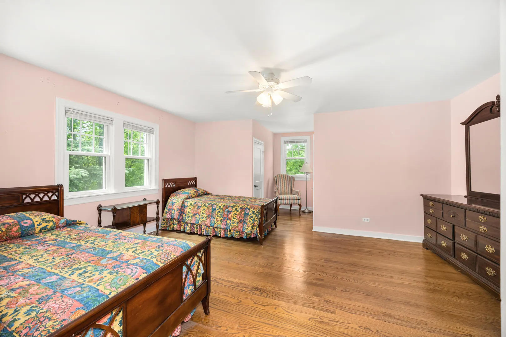 401 Greenwood Road IL