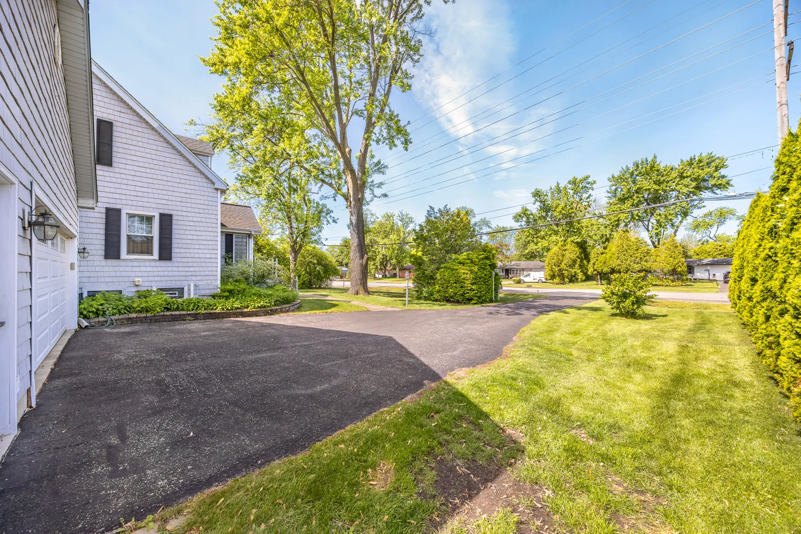 401 Greenwood Road IL