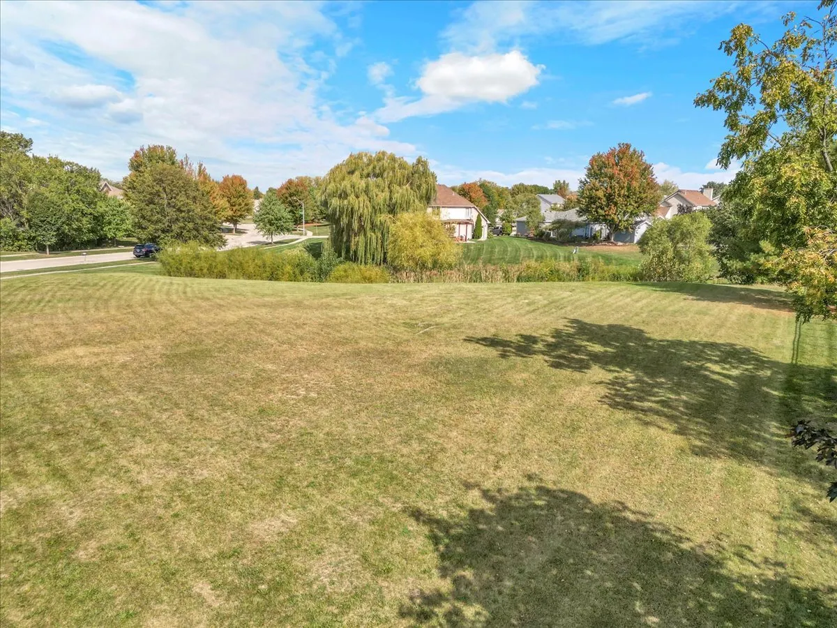 26222 W Highland Drive IL