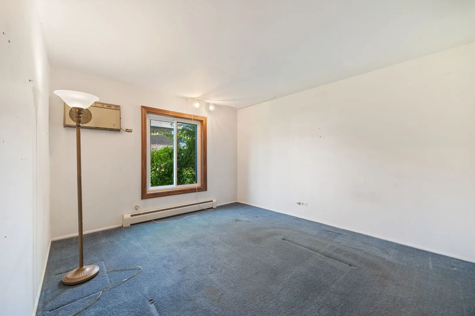 972 Thornton Lane 102 IL