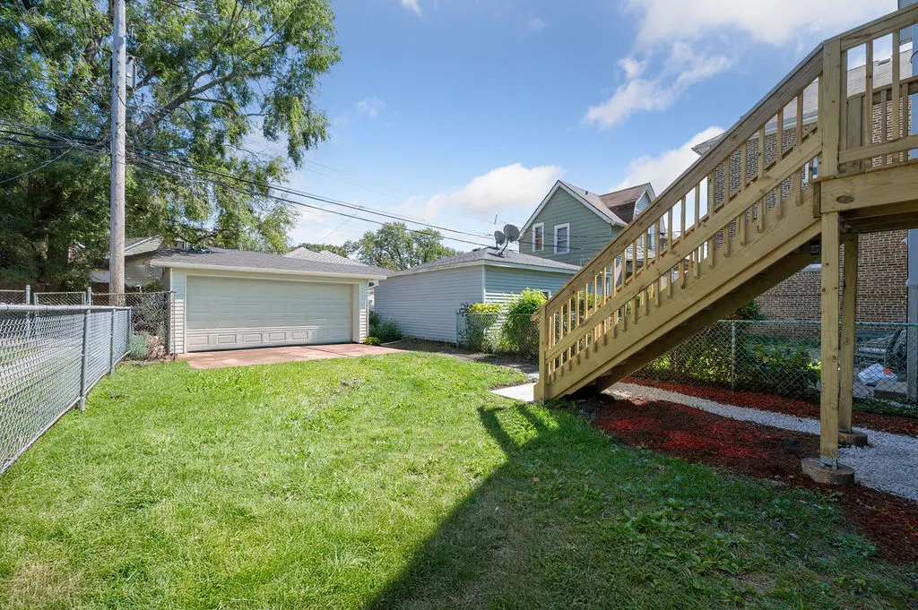 8613 S Colfax Avenue IL