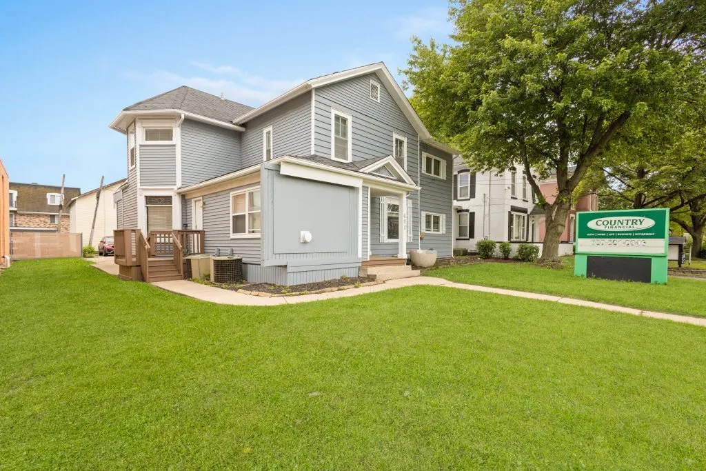 450 W Galena Boulevard 2 IL