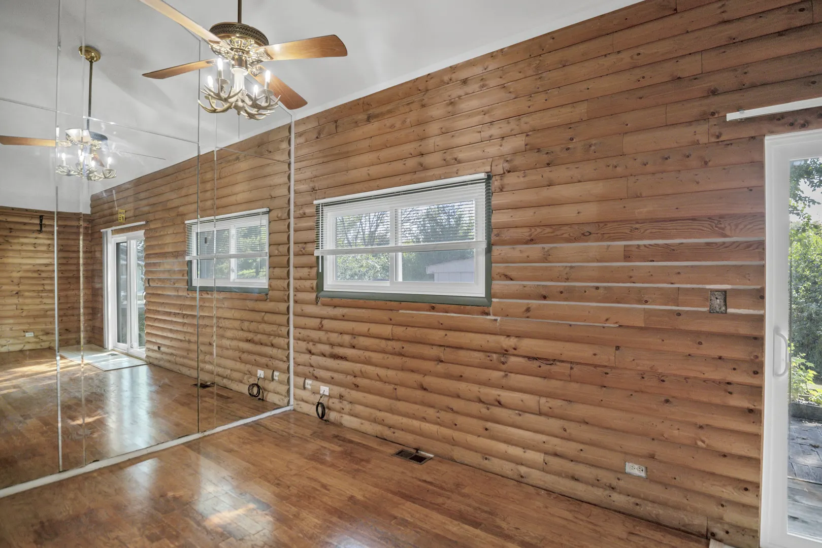 1101 Sausalito Court 1101 IL