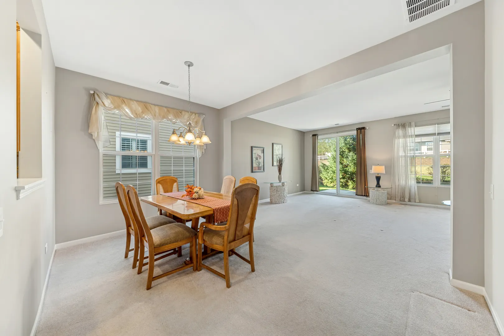 2864 Edgewater Drive IL