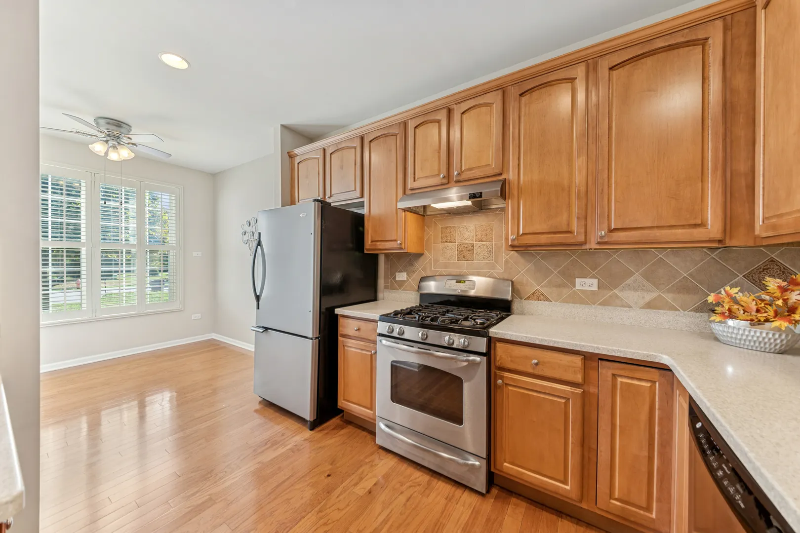2864 Edgewater Drive IL