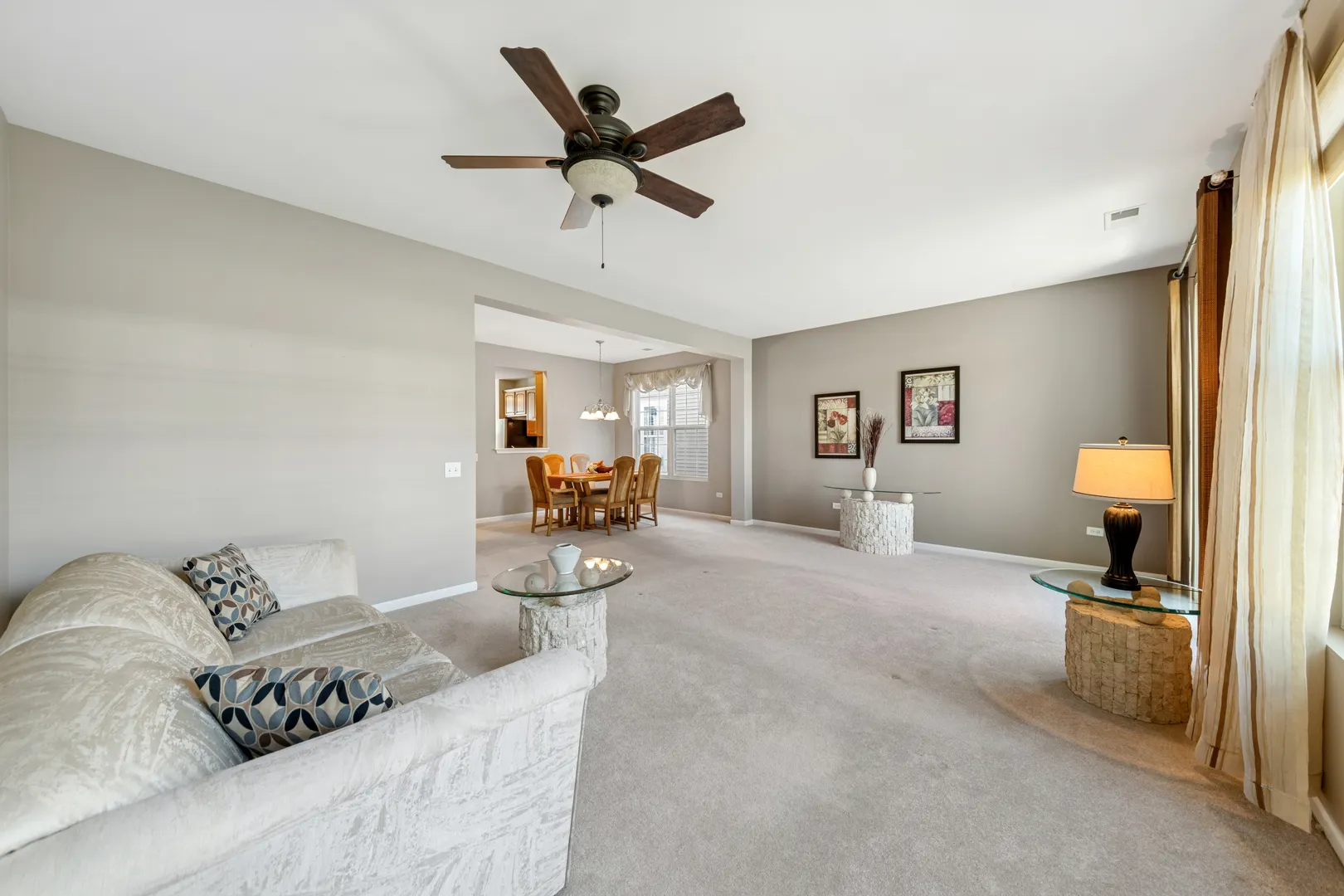 2864 Edgewater Drive IL